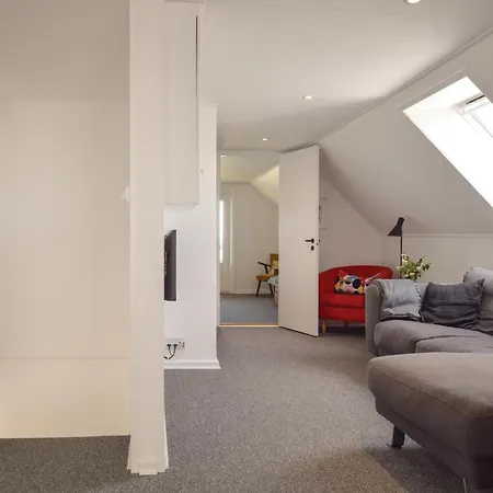 Five-bedroom In *