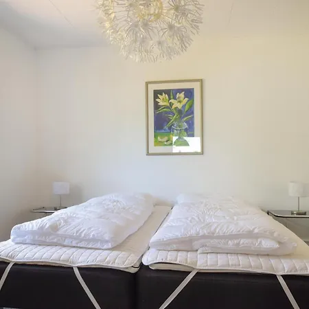 Дом отдыха Five-bedroom In Хамбл