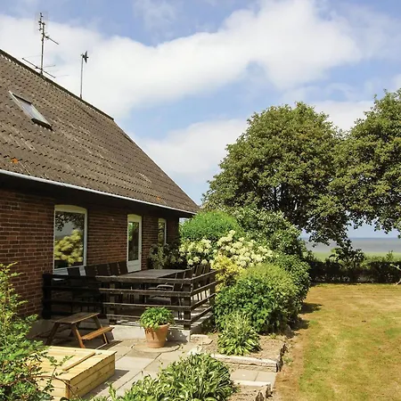 Five-bedroom In Ferienhaus