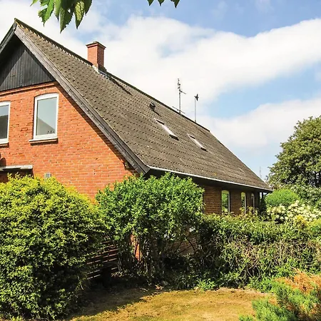 Five-bedroom In Ferienhaus Nordenbro Vesteregn