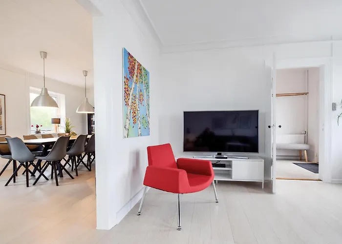 Ferienhaus Five-bedroom In Nordenbro Vesteregn