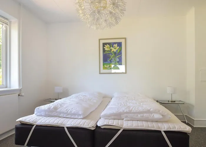 בית נופש Five-bedroom In Nordenbro Vesteregn