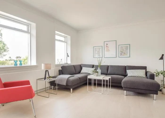 Five-bedroom In Ferienhaus