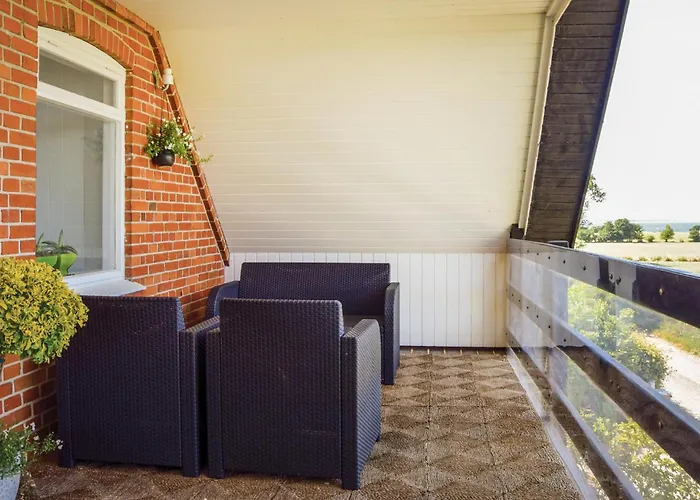 Five-bedroom In Nordenbro Vesteregn